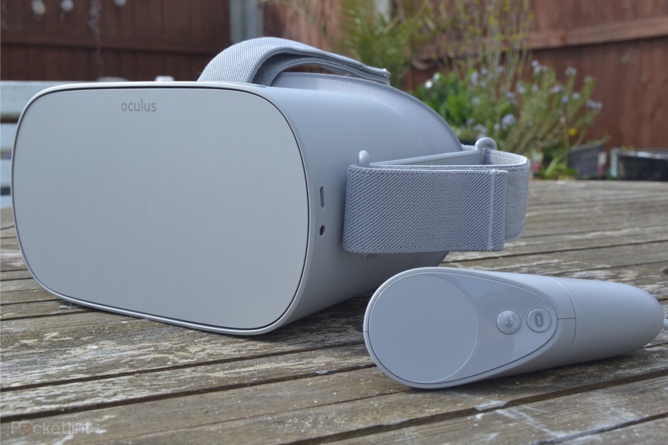 Unboxing Oculus Go